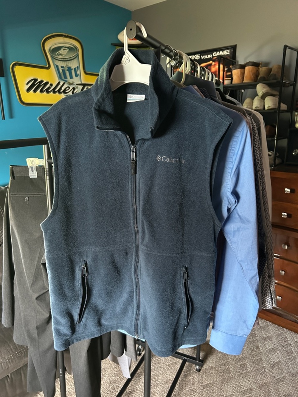 Columbia vest size small